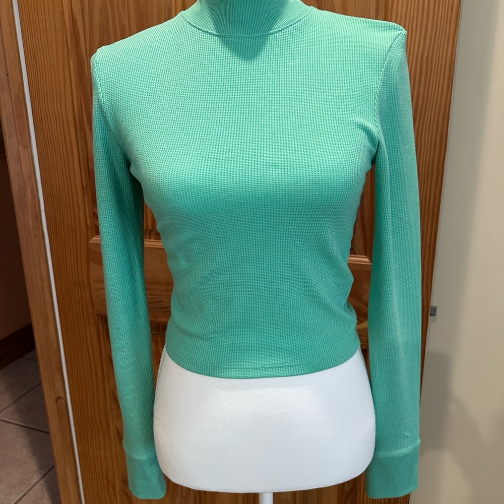 American Eagle Outfitters Mint Green Ribbed Long-Sleeve Mock Neck Top